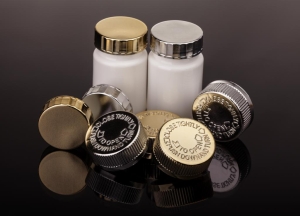 بطری های قرص با رنگهای معمولی و متالایز درب و بدنه